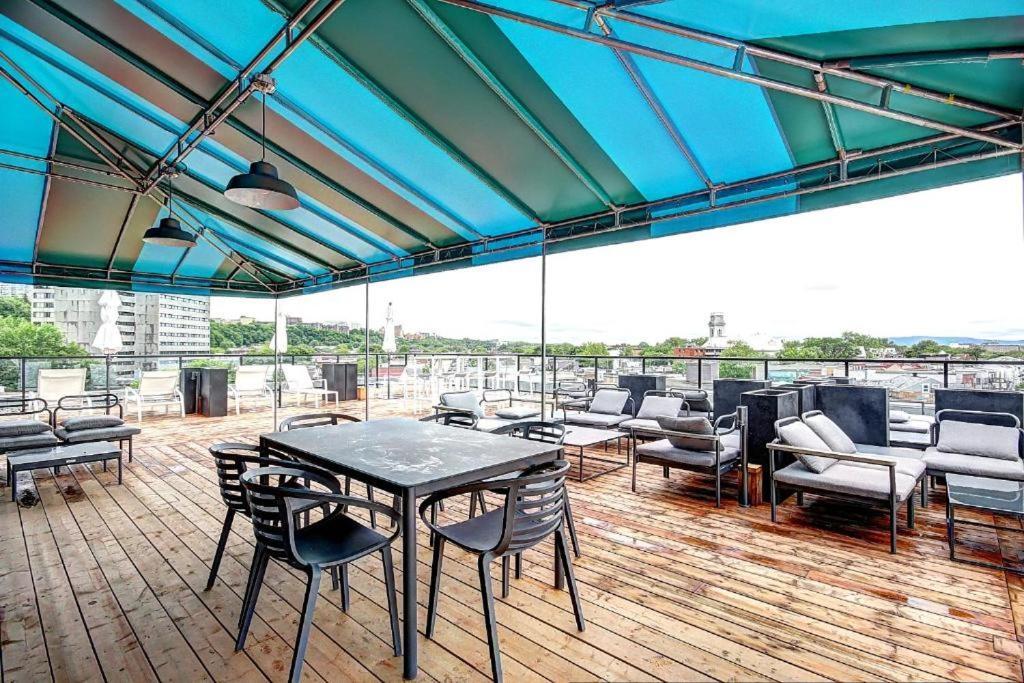 Apartment Balcons Sur La